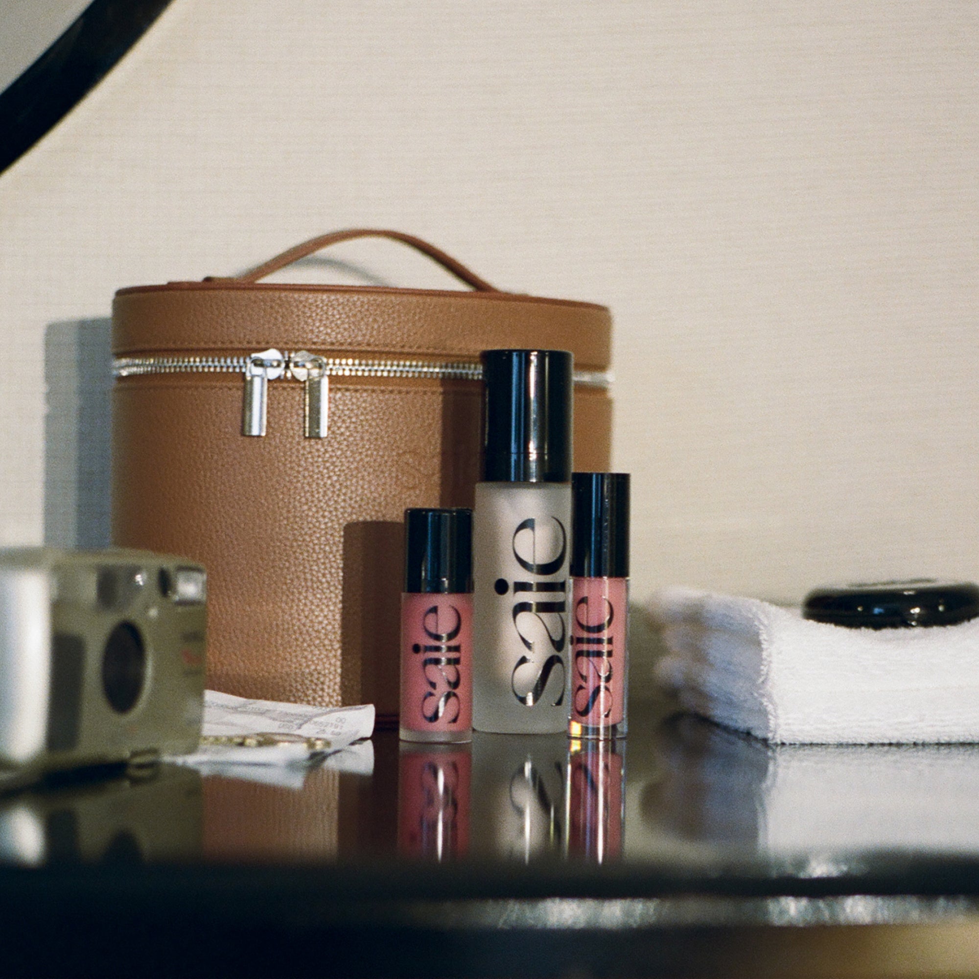 Saie_VanityCase_Brown_8.jpg