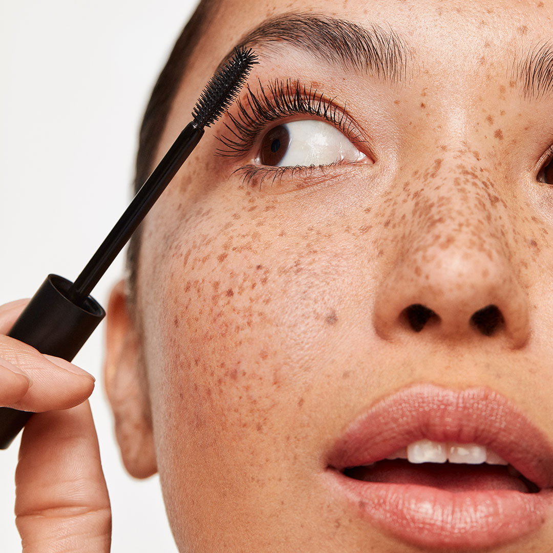 brown_0001_Fo_BrownMascara_After_5545-2_1_655a6ae5-c820-492a-8196-b8adb6400ba8.jpg